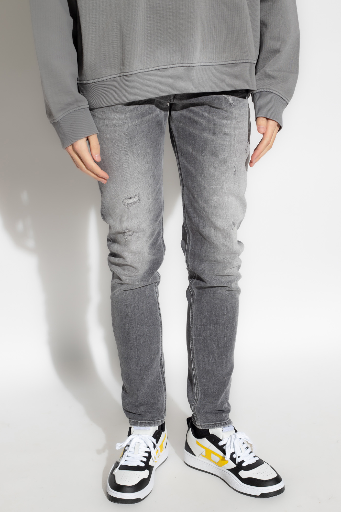 Diesel jeans hot sale grey mens